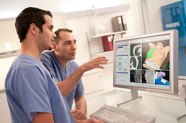 Международный форум онкологии и радиологии: на повестке дня вопросы организации онкологической службы страны